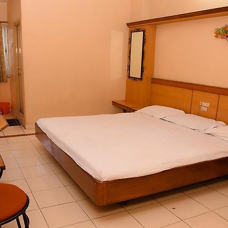 Hotel Vishnu Residency Visakhapatnam Exterior photo
